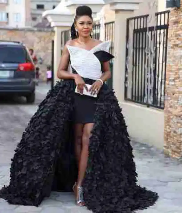 Check Out Omoni Oboli